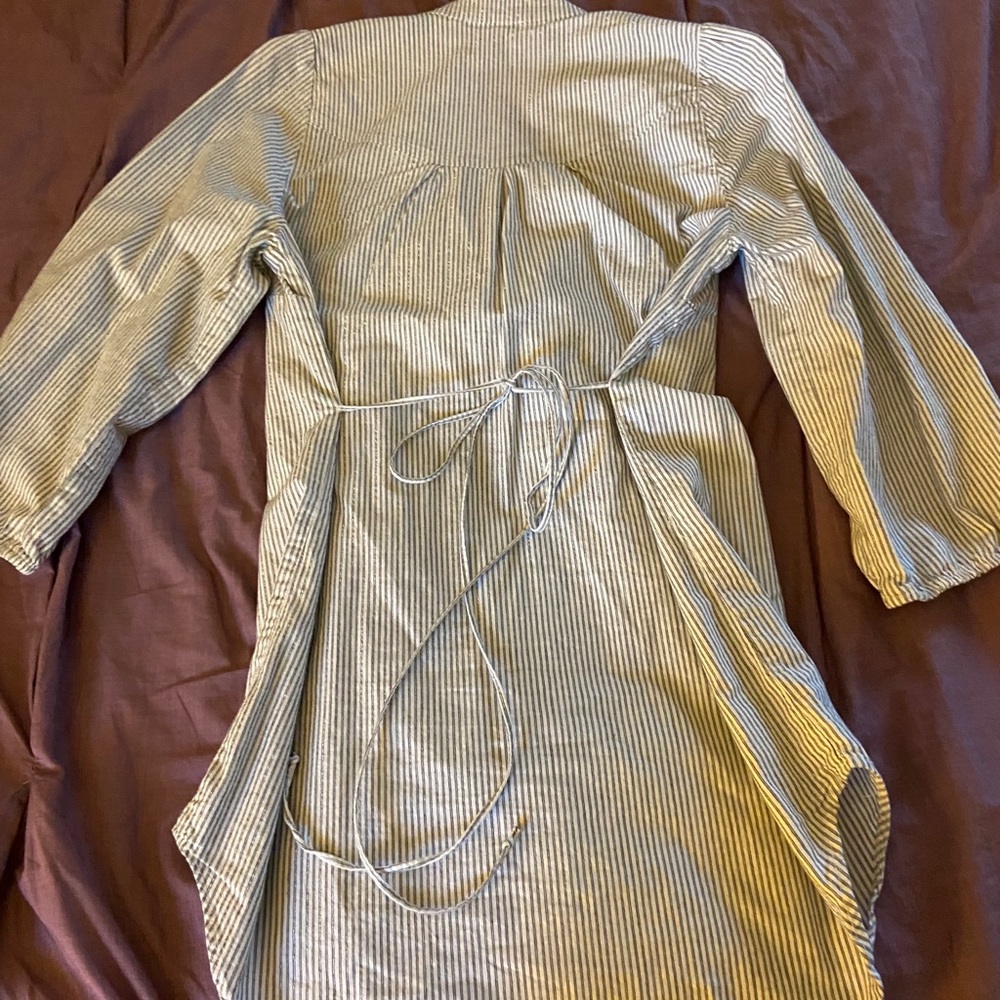 So flattering tunic! - Picture 3 of 4